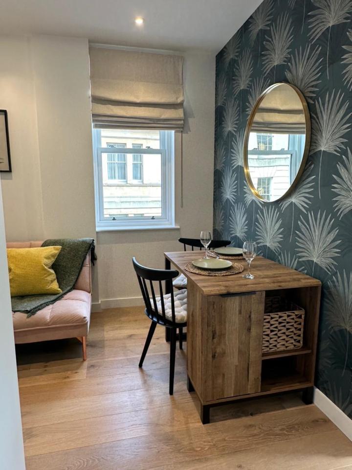 Appartement Contemporary Pied A Terre In The Heart Of Bath Extérieur photo